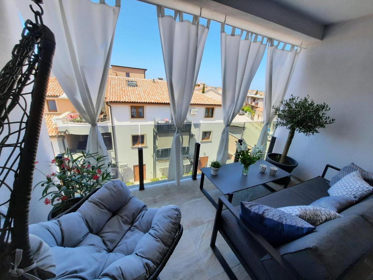 Enjoy Pula - New Apt With Terrace And Free Parking Garage Zewnętrze zdjęcie
